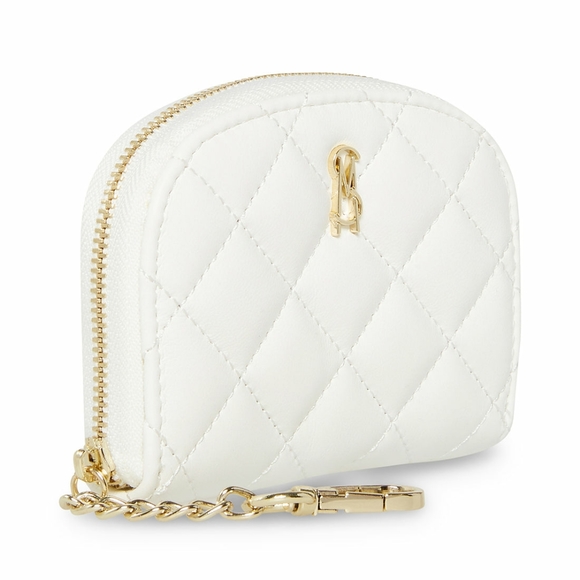Steve Madden Handbags - NWT Steve Madden BJADEZ WHITE WALLET (no pockets for coins)